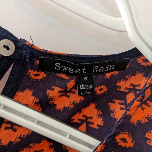 Tank top - Picture 3 of 3